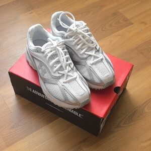 Under Amour women UA HOVR apparition RTRFTR TC